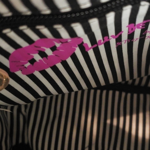 NWT Betsey Johnson Rose Gold Kitty Backpack - Picture 4 of 4